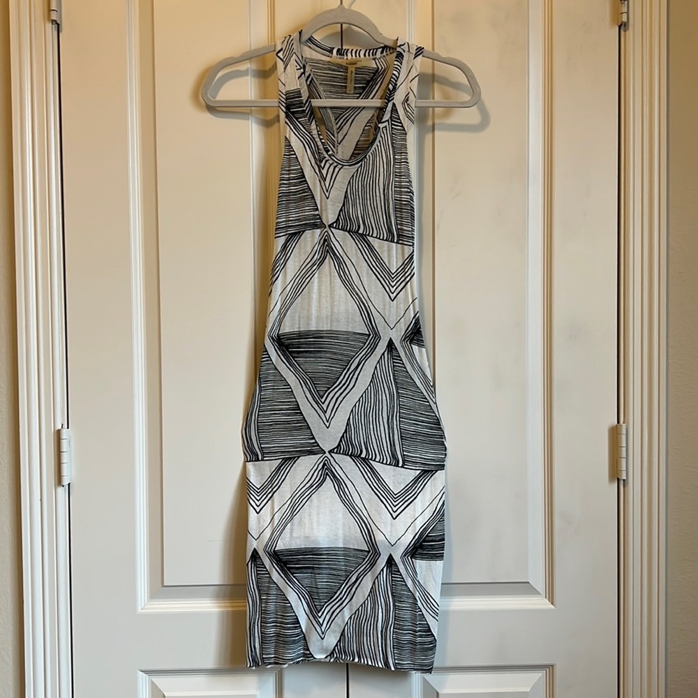 BCBGMaxAzria Dress Runway Size Small Black/Cream Racerback